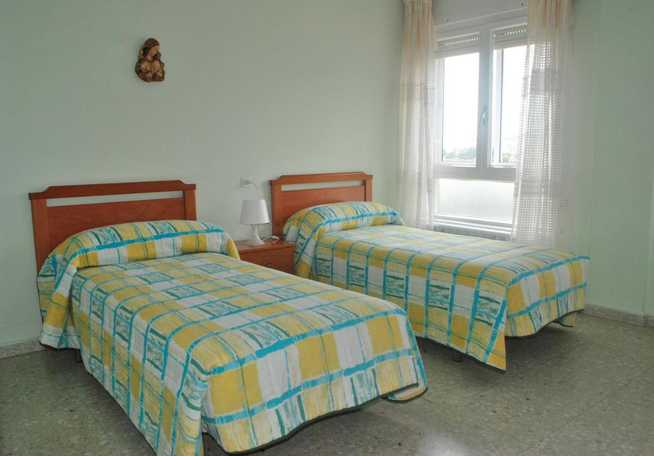 Residencia Universitaria Alto De Miranda - Resisantander Hotell Exteriör bild